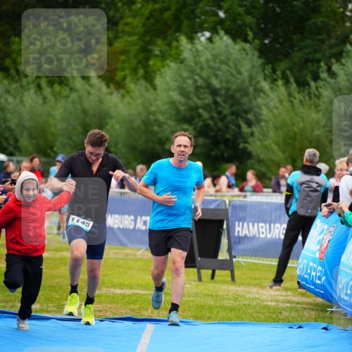 30.08.2026 - Elbe Triathlon Hamburg LAZAROV Photography http://msf.ph/oto/10062566 30.08.2026 11:49:28 Ziel 1145, 1252, 1363 meine-sportfotos.de