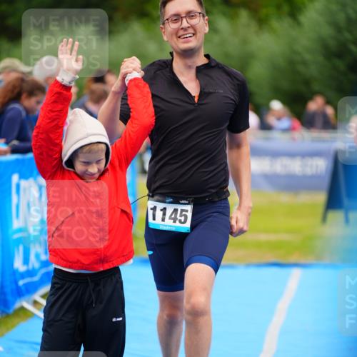 30.08.2026 - Elbe Triathlon Hamburg LAZAROV Photography http://msf.ph/oto/10062598 30.08.2026 11:49:30 Ziel 1145, 1252, 1363 meine-sportfotos.de