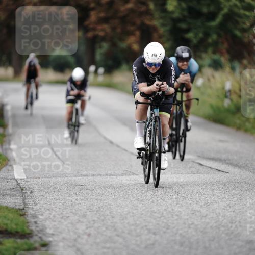 30.08.2026 - Elbe Triathlon Hamburg Michael Burmester http://msf.ph/oto/10062691 30.08.2026 09:01:42 Radfahren 211, 279, 376, 379, 386 meine-sportfotos.de