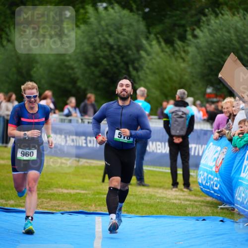 30.08.2026 - Elbe Triathlon Hamburg LAZAROV Photography http://msf.ph/oto/10062698 30.08.2026 11:49:57 Ziel 518, 960 meine-sportfotos.de