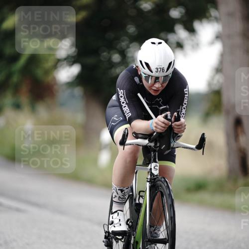 30.08.2026 - Elbe Triathlon Hamburg Michael Burmester http://msf.ph/oto/10062702 30.08.2026 09:01:45 Radfahren 211, 329, 376, 379, 386 meine-sportfotos.de