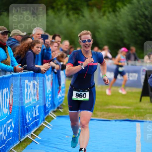 30.08.2026 - Elbe Triathlon Hamburg LAZAROV Photography http://msf.ph/oto/10062713 30.08.2026 11:49:58 Ziel 518, 960 meine-sportfotos.de