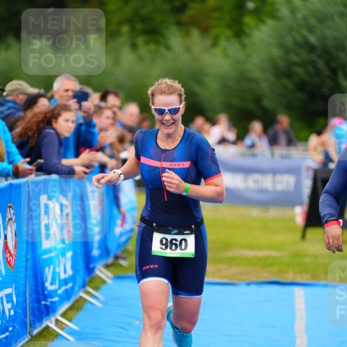 30.08.2026 - Elbe Triathlon Hamburg LAZAROV Photography http://msf.ph/oto/10062718 30.08.2026 11:49:58 Ziel 518, 960 meine-sportfotos.de