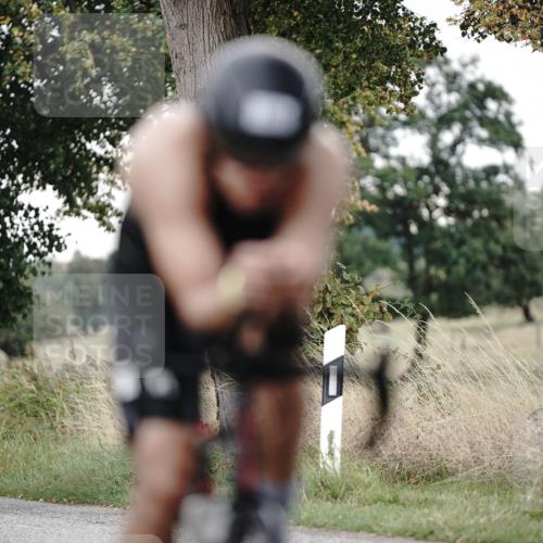 30.08.2026 - Elbe Triathlon Hamburg Michael Burmester http://msf.ph/oto/10062765 30.08.2026 09:02:26 Radfahren 180, 194, 195, 205 meine-sportfotos.de