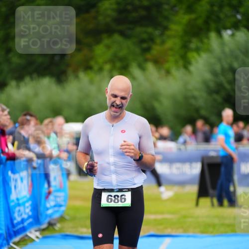 30.08.2026 - Elbe Triathlon Hamburg LAZAROV Photography http://msf.ph/oto/10062862 30.08.2026 11:50:38 Ziel 686, 958 meine-sportfotos.de