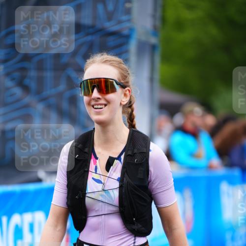 30.08.2026 - Elbe Triathlon Hamburg LAZAROV Photography http://msf.ph/oto/10062915 30.08.2026 11:51:13 Ziel 1288 meine-sportfotos.de