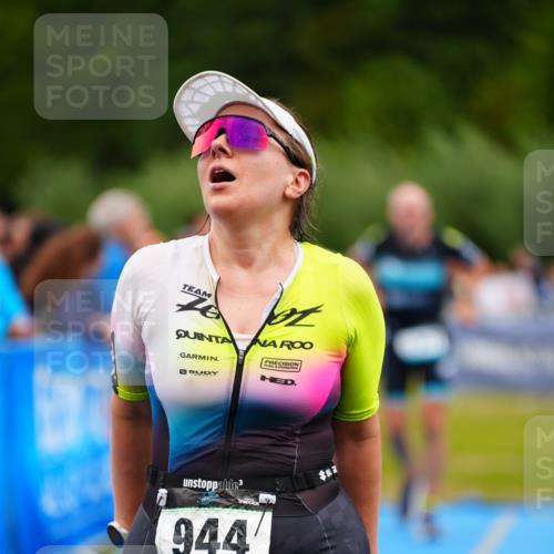 30.08.2026 - Elbe Triathlon Hamburg LAZAROV Photography http://msf.ph/oto/10062962 30.08.2026 11:51:25 Ziel 944, 1347 meine-sportfotos.de