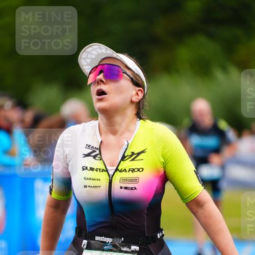 30.08.2026 - Elbe Triathlon Hamburg LAZAROV Photography http://msf.ph/oto/10062964 30.08.2026 11:51:25 Ziel 944, 1347 meine-sportfotos.de