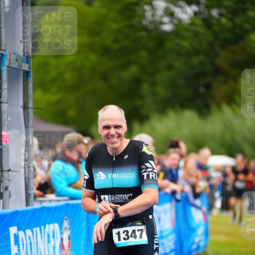 30.08.2026 - Elbe Triathlon Hamburg LAZAROV Photography http://msf.ph/oto/10062976 30.08.2026 11:51:29 Ziel 1347 meine-sportfotos.de
