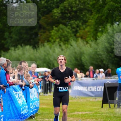 30.08.2026 - Elbe Triathlon Hamburg LAZAROV Photography http://msf.ph/oto/10062982 30.08.2026 11:51:37 Ziel 1373, 1516 meine-sportfotos.de