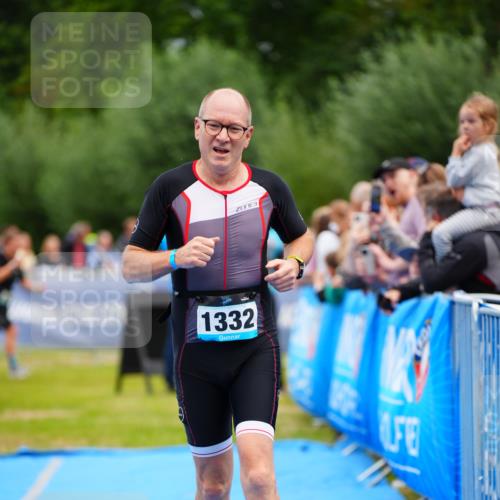 30.08.2026 - Elbe Triathlon Hamburg LAZAROV Photography http://msf.ph/oto/10063038 30.08.2026 11:51:53 Ziel 822, 932, 980, 1262, 1332 meine-sportfotos.de