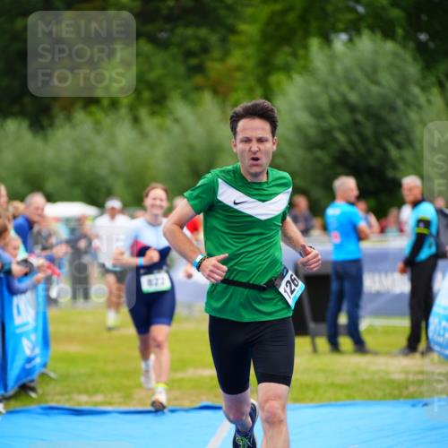 30.08.2026 - Elbe Triathlon Hamburg LAZAROV Photography http://msf.ph/oto/10063048 30.08.2026 11:51:56 Ziel 822, 980, 1262, 1281, 1332 meine-sportfotos.de