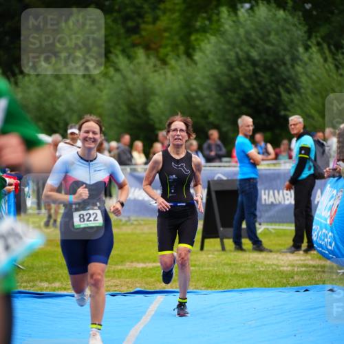 30.08.2026 - Elbe Triathlon Hamburg LAZAROV Photography http://msf.ph/oto/10063051 30.08.2026 11:51:58 Ziel 822, 980, 1262, 1281, 1331, 1455 meine-sportfotos.de