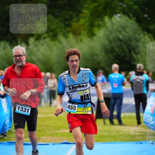 30.08.2026 - Elbe Triathlon Hamburg LAZAROV Photography http://msf.ph/oto/10063080 30.08.2026 11:52:06 Ziel 1281, 1331, 1455 meine-sportfotos.de