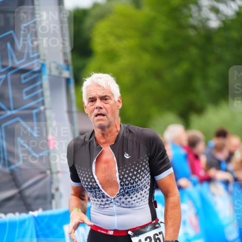 30.08.2026 - Elbe Triathlon Hamburg LAZAROV Photography http://msf.ph/oto/10063159 30.08.2026 11:53:12 Ziel 1367 meine-sportfotos.de