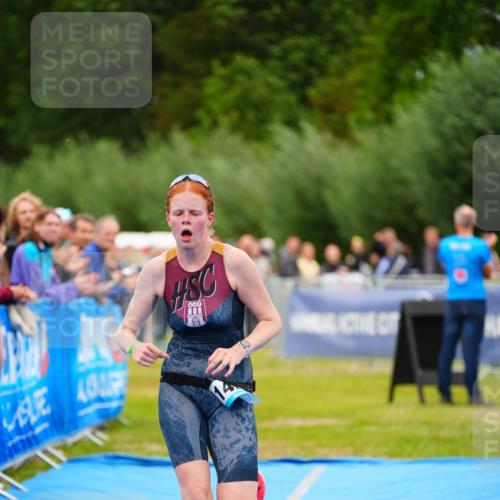30.08.2026 - Elbe Triathlon Hamburg LAZAROV Photography http://msf.ph/oto/10063208 30.08.2026 11:53:35 Ziel 876, 1426 meine-sportfotos.de