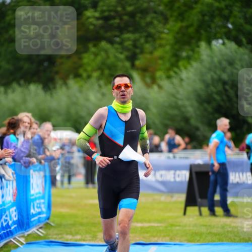 30.08.2026 - Elbe Triathlon Hamburg LAZAROV Photography http://msf.ph/oto/10063220 30.08.2026 11:53:43 Ziel 1291 meine-sportfotos.de
