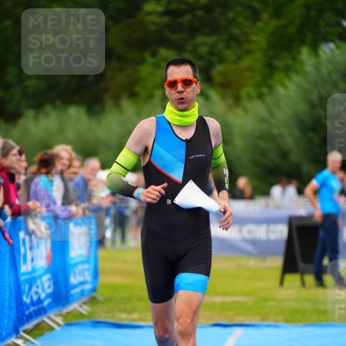 30.08.2026 - Elbe Triathlon Hamburg LAZAROV Photography http://msf.ph/oto/10063224 30.08.2026 11:53:44 Ziel 838, 1291 meine-sportfotos.de
