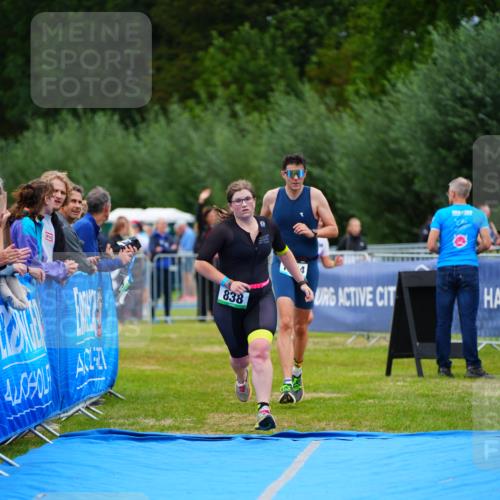 30.08.2026 - Elbe Triathlon Hamburg LAZAROV Photography http://msf.ph/oto/10063236 30.08.2026 11:53:51 Ziel 838, 1284 meine-sportfotos.de
