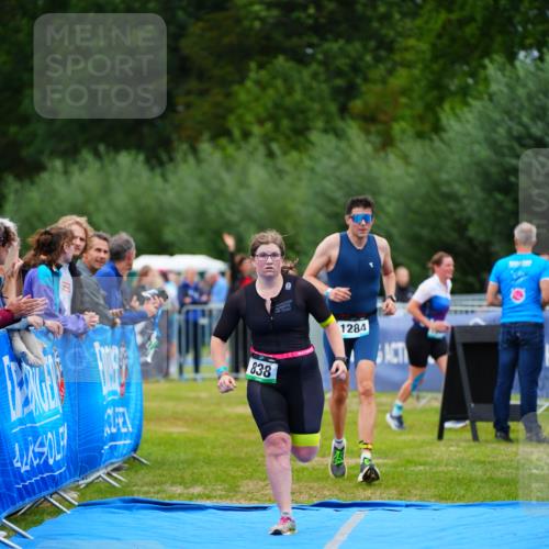 30.08.2026 - Elbe Triathlon Hamburg LAZAROV Photography http://msf.ph/oto/10063239 30.08.2026 11:53:51 Ziel 838, 1284 meine-sportfotos.de