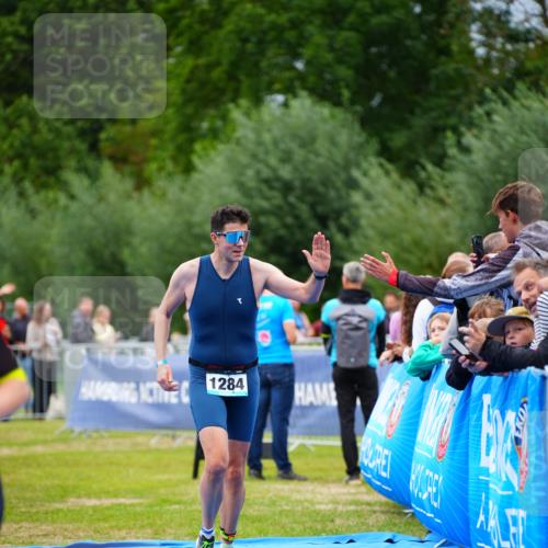 30.08.2026 - Elbe Triathlon Hamburg LAZAROV Photography http://msf.ph/oto/10063250 30.08.2026 11:53:53 Ziel 838, 1284 meine-sportfotos.de