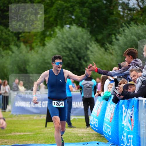 30.08.2026 - Elbe Triathlon Hamburg LAZAROV Photography http://msf.ph/oto/10063251 30.08.2026 11:53:53 Ziel 838, 1284 meine-sportfotos.de