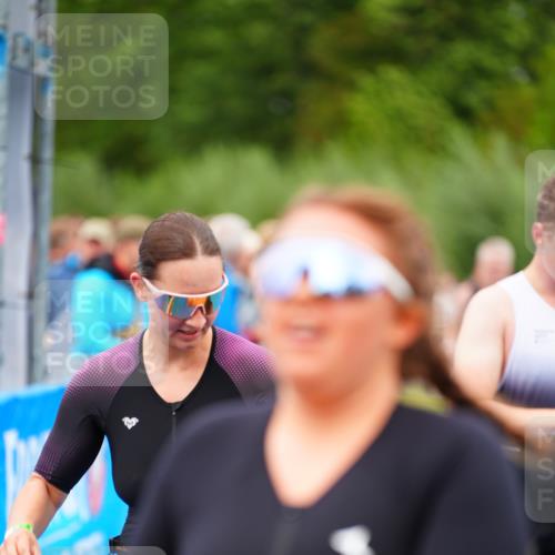 30.08.2026 - Elbe Triathlon Hamburg LAZAROV Photography http://msf.ph/oto/10063307 30.08.2026 11:54:31 Ziel 888, 1350, 1378, 1387 meine-sportfotos.de