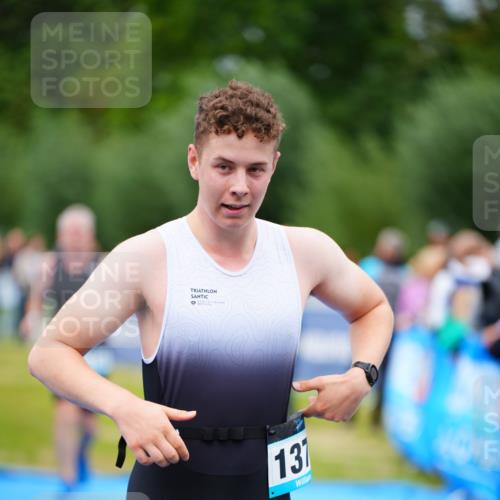 30.08.2026 - Elbe Triathlon Hamburg LAZAROV Photography http://msf.ph/oto/10063309 30.08.2026 11:54:32 Ziel 888, 1350, 1378, 1387 meine-sportfotos.de
