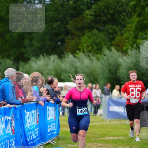 30.08.2026 - Elbe Triathlon Hamburg LAZAROV Photography http://msf.ph/oto/10063331 30.08.2026 11:54:45 Ziel 479, 1400 meine-sportfotos.de