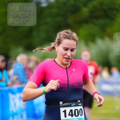 30.08.2026 - Elbe Triathlon Hamburg LAZAROV Photography http://msf.ph/oto/10063347 30.08.2026 11:54:49 Ziel 479, 1393, 1400, 1428 meine-sportfotos.de