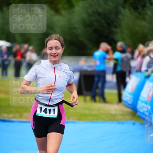 30.08.2026 - Elbe Triathlon Hamburg LAZAROV Photography http://msf.ph/oto/10063383 30.08.2026 11:55:19 Ziel 1411 meine-sportfotos.de