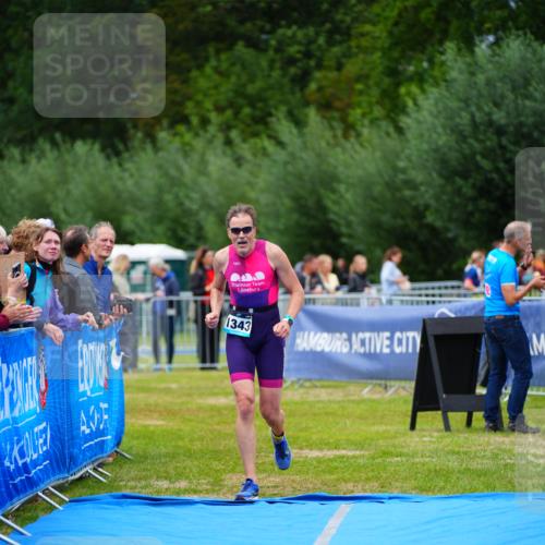 30.08.2026 - Elbe Triathlon Hamburg LAZAROV Photography http://msf.ph/oto/10063406 30.08.2026 11:55:32 Ziel 1343 meine-sportfotos.de