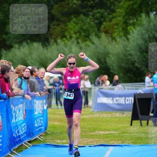 30.08.2026 - Elbe Triathlon Hamburg LAZAROV Photography http://msf.ph/oto/10063412 30.08.2026 11:55:33 Ziel 1343 meine-sportfotos.de