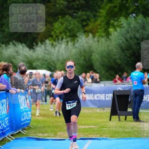 30.08.2026 - Elbe Triathlon Hamburg LAZAROV Photography http://msf.ph/oto/10063443 30.08.2026 11:55:54 Ziel 836, 861, 1376, 1507 meine-sportfotos.de