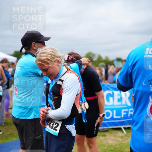 30.08.2026 - Elbe Triathlon Hamburg LAZAROV Photography http://msf.ph/oto/10063525 30.08.2026 11:56:33 Ziel 468, 1174 meine-sportfotos.de