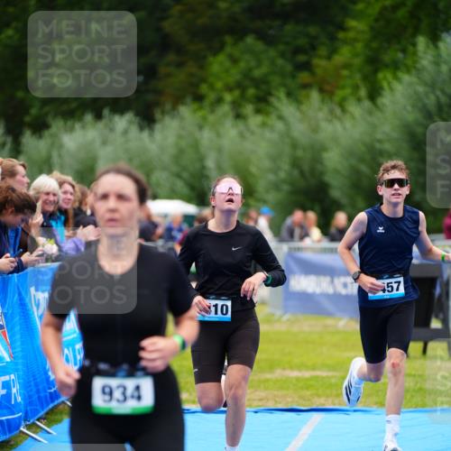 30.08.2026 - Elbe Triathlon Hamburg LAZAROV Photography http://msf.ph/oto/10063633 30.08.2026 11:57:48 Ziel 510, 860, 934, 1304, 1410, 1457 meine-sportfotos.de