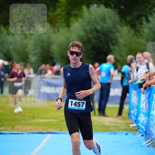30.08.2026 - Elbe Triathlon Hamburg LAZAROV Photography http://msf.ph/oto/10063638 30.08.2026 11:57:50 Ziel 510, 934, 1304, 1410, 1457 meine-sportfotos.de