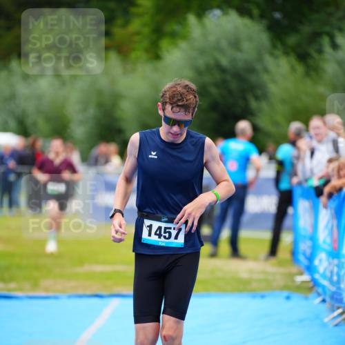 30.08.2026 - Elbe Triathlon Hamburg LAZAROV Photography http://msf.ph/oto/10063641 30.08.2026 11:57:50 Ziel 510, 934, 1304, 1410, 1457 meine-sportfotos.de