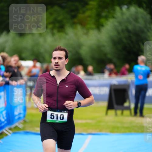 30.08.2026 - Elbe Triathlon Hamburg LAZAROV Photography http://msf.ph/oto/10063655 30.08.2026 11:57:56 Ziel 510, 1443 meine-sportfotos.de