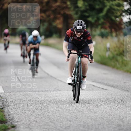 30.08.2026 - Elbe Triathlon Hamburg Michael Burmester http://msf.ph/oto/10065845 30.08.2026 09:01:55 Radfahren 212, 281, 319, 329, 358 meine-sportfotos.de