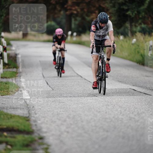 30.08.2026 - Elbe Triathlon Hamburg Michael Burmester http://msf.ph/oto/10065852 30.08.2026 09:01:59 Radfahren 212, 281, 319, 358 meine-sportfotos.de