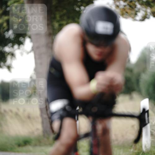 30.08.2026 - Elbe Triathlon Hamburg Michael Burmester http://msf.ph/oto/10065874 30.08.2026 09:02:27 Radfahren 180, 194, 195, 205 meine-sportfotos.de