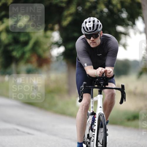 30.08.2026 - Elbe Triathlon Hamburg Michael Burmester http://msf.ph/oto/10065890 30.08.2026 09:02:41 Radfahren 200, 225, 236, 445 meine-sportfotos.de