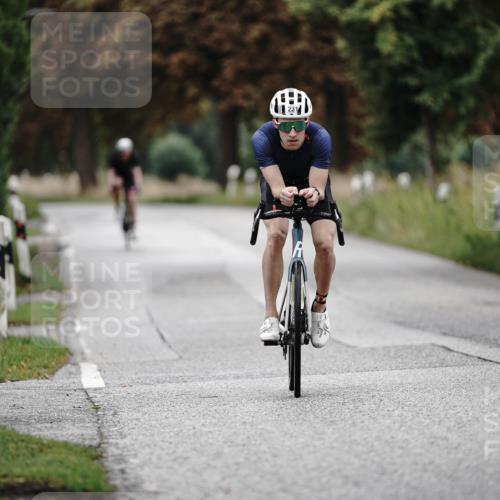 30.08.2026 - Elbe Triathlon Hamburg Michael Burmester http://msf.ph/oto/10065940 30.08.2026 09:03:20 Radfahren 231, 276 meine-sportfotos.de