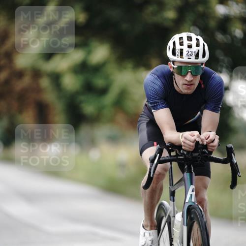 30.08.2026 - Elbe Triathlon Hamburg Michael Burmester http://msf.ph/oto/10065942 30.08.2026 09:03:21 Radfahren 231, 276 meine-sportfotos.de