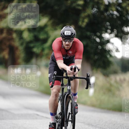 30.08.2026 - Elbe Triathlon Hamburg Michael Burmester http://msf.ph/oto/10066169 30.08.2026 09:06:22 Radfahren 312, 368 meine-sportfotos.de