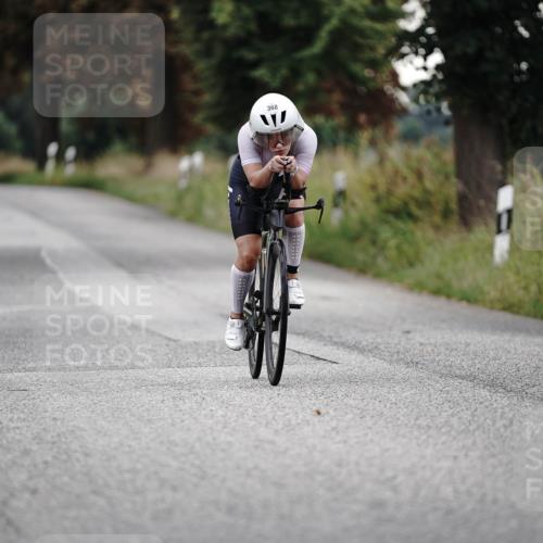 30.08.2026 - Elbe Triathlon Hamburg Michael Burmester http://msf.ph/oto/10066176 30.08.2026 09:06:23 Radfahren 312, 368 meine-sportfotos.de