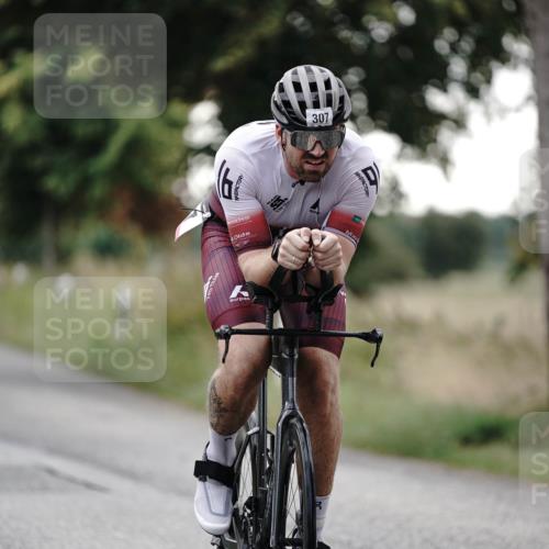 30.08.2026 - Elbe Triathlon Hamburg Michael Burmester http://msf.ph/oto/10066252 30.08.2026 09:08:29 Radfahren 307, 331 meine-sportfotos.de