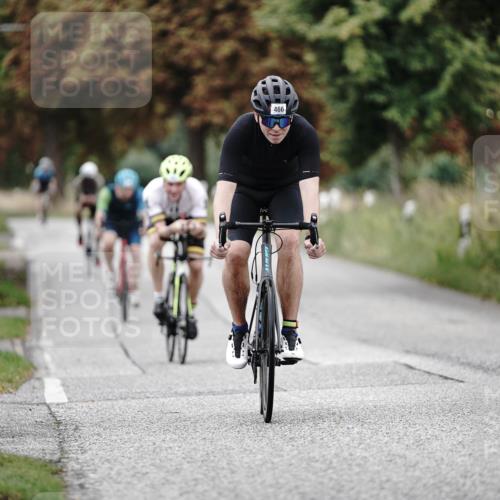 30.08.2026 - Elbe Triathlon Hamburg Michael Burmester http://msf.ph/oto/10066354 30.08.2026 09:09:31 Radfahren 201, 219, 269, 466 meine-sportfotos.de