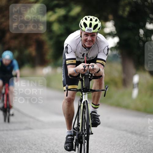 30.08.2026 - Elbe Triathlon Hamburg Michael Burmester http://msf.ph/oto/10066363 30.08.2026 09:09:33 Radfahren 201, 219, 269, 466 meine-sportfotos.de